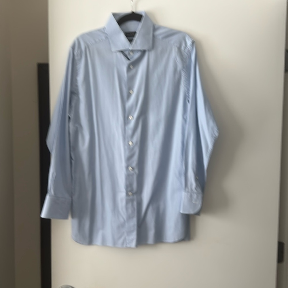 Zegna men's dress shirt. Light blue size 17